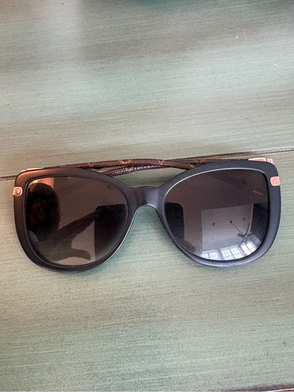 Louis Vuitton Charlotte Z0781E